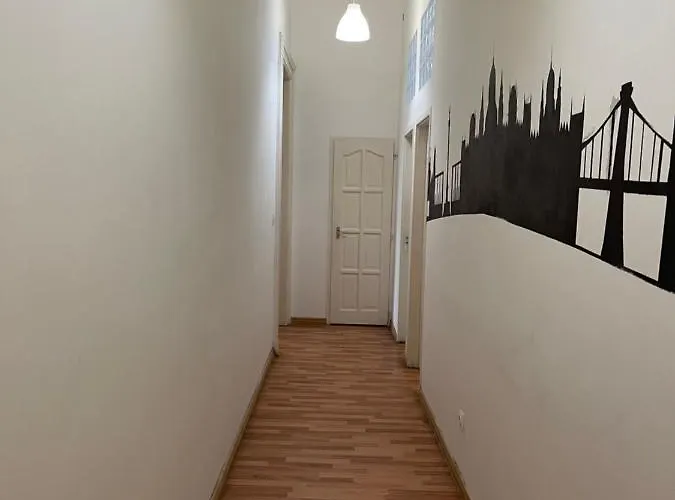 Riverside Pensiune *